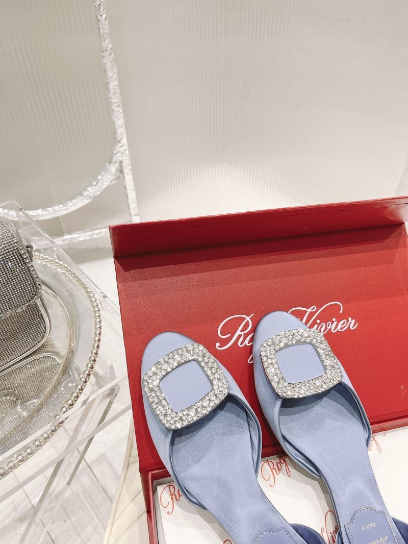 Roger Vivier flat shoes